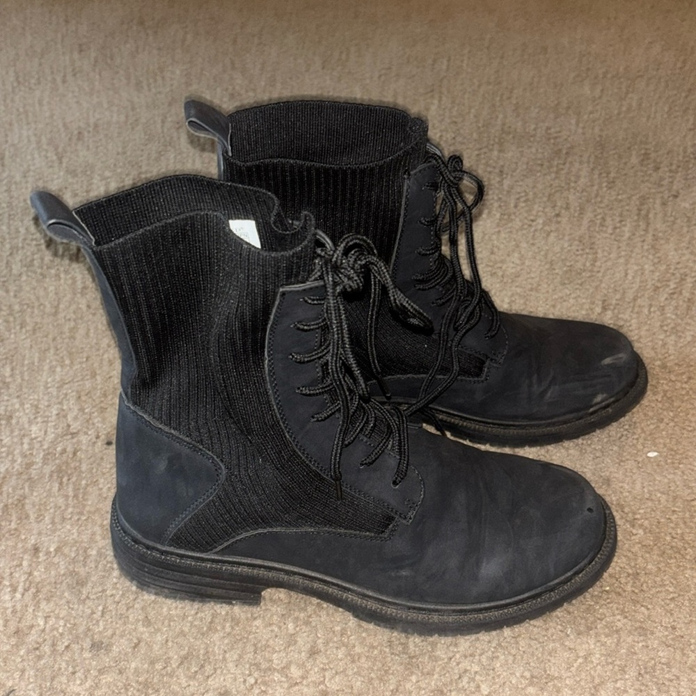 Woman’s boots